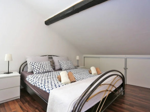 Amazing Sea View And Very Close To Sandy Beach