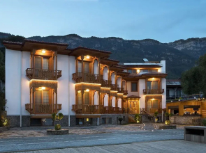 Gokturk Otel