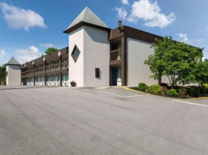 Days Inn by Wyndham Georgetown North Of Lexington