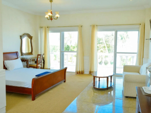 Casa Blanca by The Sea