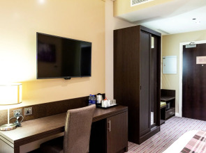 Premier Inn Dubai Al Jaddaf