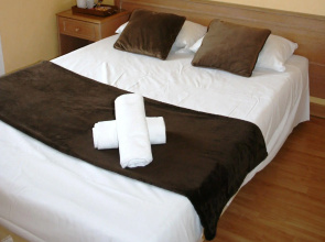 Hotel le XIV
