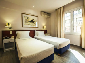 Piraeus City Hotel