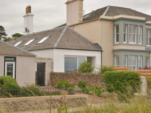 Sandy Bay Cottage