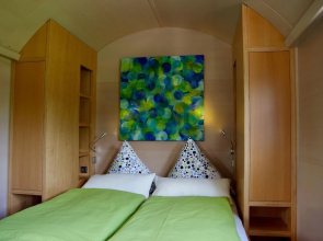 Urlaubsbahnhof-Schlafwagen