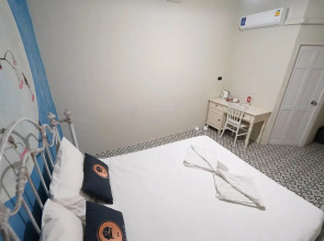 2499 Heritage Chinatown Bangkok Hotel By RoomQuest