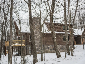 Mountain Crest Villa House