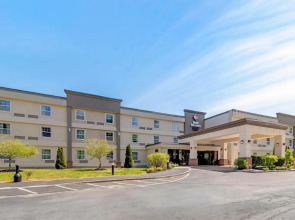 Parkwood Inn Magnuson Grand