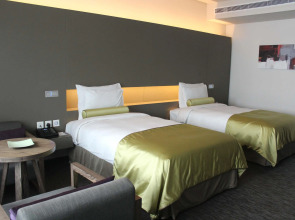 Отель 72 Sharjah