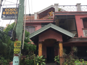 OYO 426 Coco Grove Tourist Inn