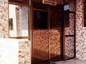 Peace Garden Hotel