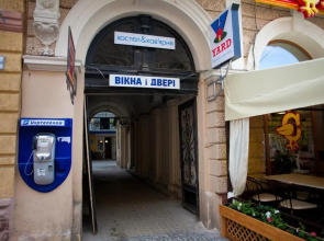 Yard Hostel & Coffee