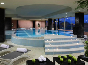 Отель Rome Marriott Park