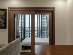 MIDTOWN Premium Stay
