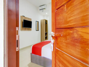 The Shine Residence by OYO Rooms