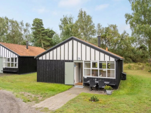"Oskar" - 250m from the sea in Lolland, Falster and Mon