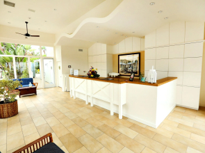 The Pavilion Hotel