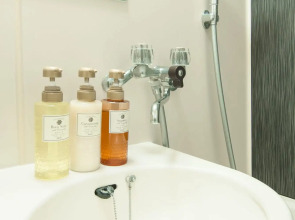 Отель MyStays Ueno Inaricho