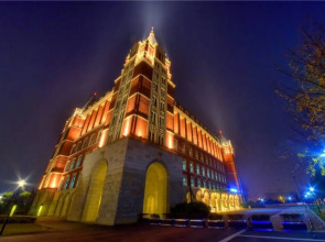 Sunshine International Conference Center