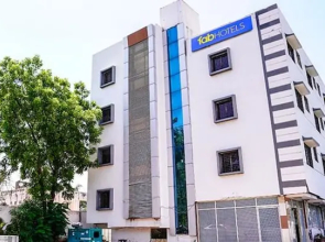 Fabexpress Vivaanta Palace