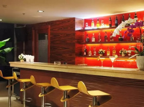 Eden Star Saigon Hotel