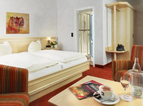 Don Camillo & Peppones Tenne