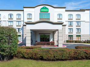 Spark by Hilton Mechanicsburg