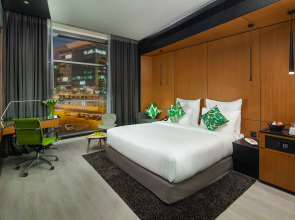 Al Khoory Sky Garden Hotel