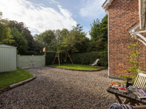 Self Catered Beersbridge Cottage