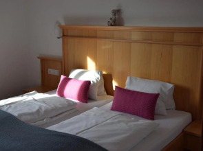 Ferienwohnungen Ellmer