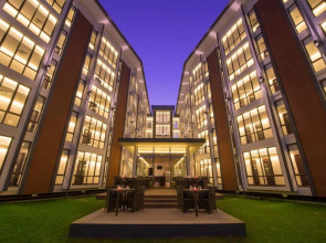 Vivanta Colombo, Airport Garden