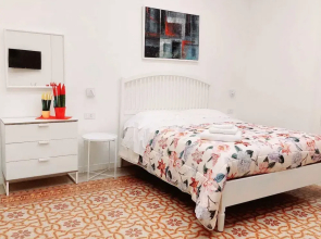 B & B Ideal Suite 41