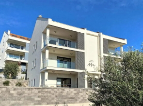 Villa M - Your business & holiday apartment in Sibenik