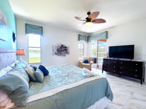 Lakeside 5bd Pool Hm Spa Gm Watersng-237ys 5 Bedroom Home by RedAwning