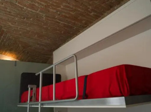 Elegant And Modern Loft In Medieval Bologna
