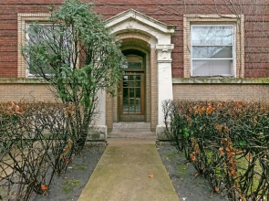 Chic 2BR Escape - Buckingham 1