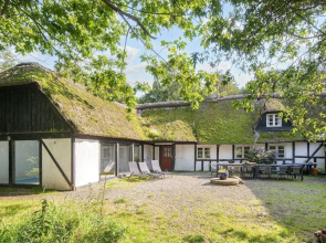 15 Person Holiday Home in Hundslund-by Traum