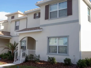 Stunning 5 Bd Home w Pool Close to Disney 4822