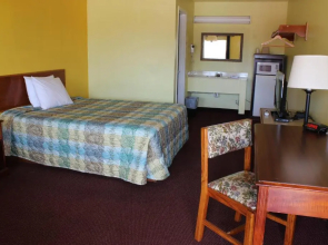 Westworld Country Inn