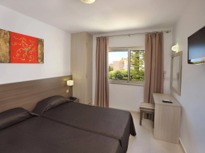 Petrosana Hotel Apartments