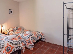 New, Modern Centro Monterrey 4SB, 1 Bathroom by Mty Living S1 704