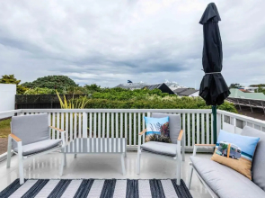 Awesome Beach House on Oceanview Road
