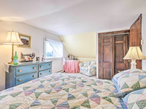 Acadia National Park Home w/ Deck & Ocean View!