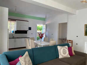 Apartment Krenar Voda