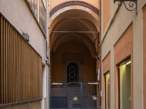 Ariosti Apartment I by Wonderful Italy