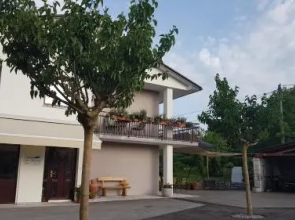 Guesthouse Pri Mihelovih
