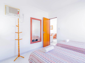 GB09 Ótima Casa 6 Quartos a 50m da Praia