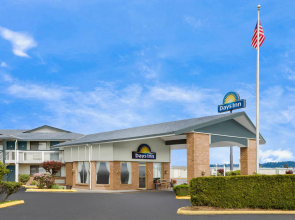Days Inn by Wyndham Auburn