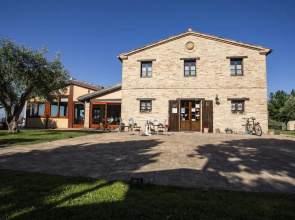 Farmhouse in Marche With Pool & Verdicchio Wines