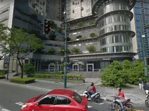 COZI modern loft suite at BGC